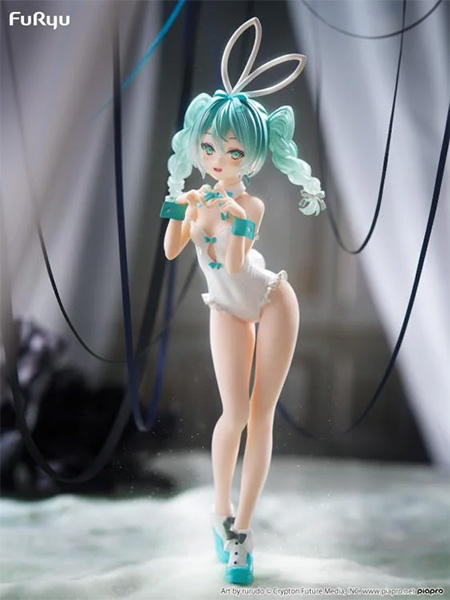 FuRyu Hatsune Miku Bicute Bunnies Hatsune Miku Rurudo White Color Figure
